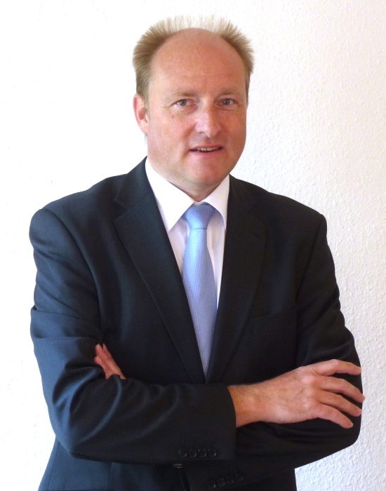 Dr. Uwe Risse